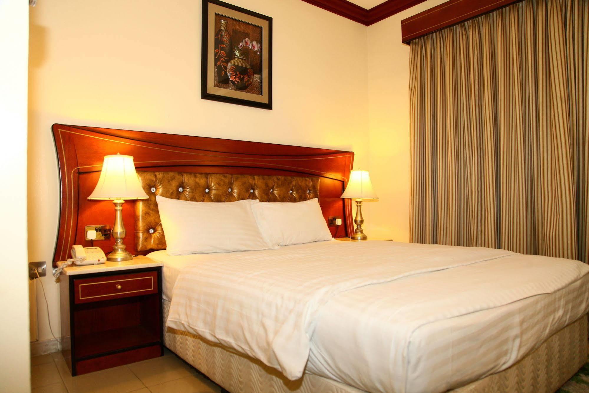 Saffron Hotel Ντουμπάι Εξωτερικό φωτογραφία